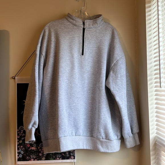 Gray Boyfriend Sweatshirt - Picture 2 of 3